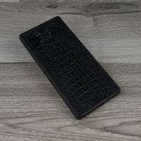 Ốp Lưng Samsung Galaxy Note 10 Plus Da Cá Sấu Có Gù Màu Đen